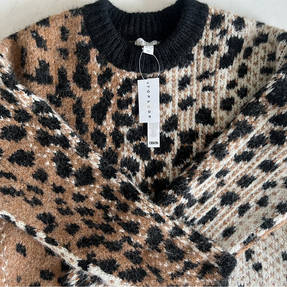 NWT Topshop Oversized Leopard-Print Crewneck Sweater